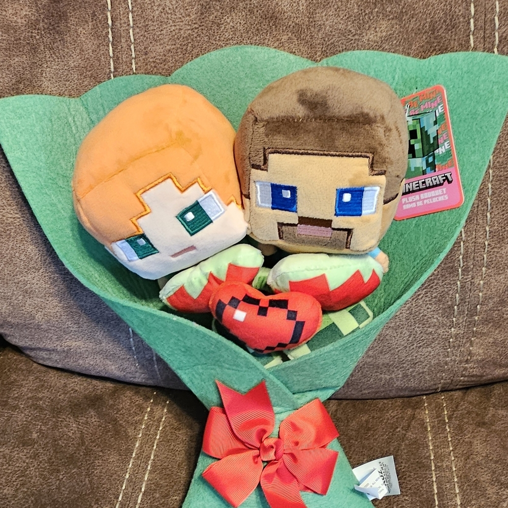 Minecraft Plush Bouquet with Green Wrap